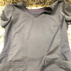 Purple Label Yoga Small scrub set